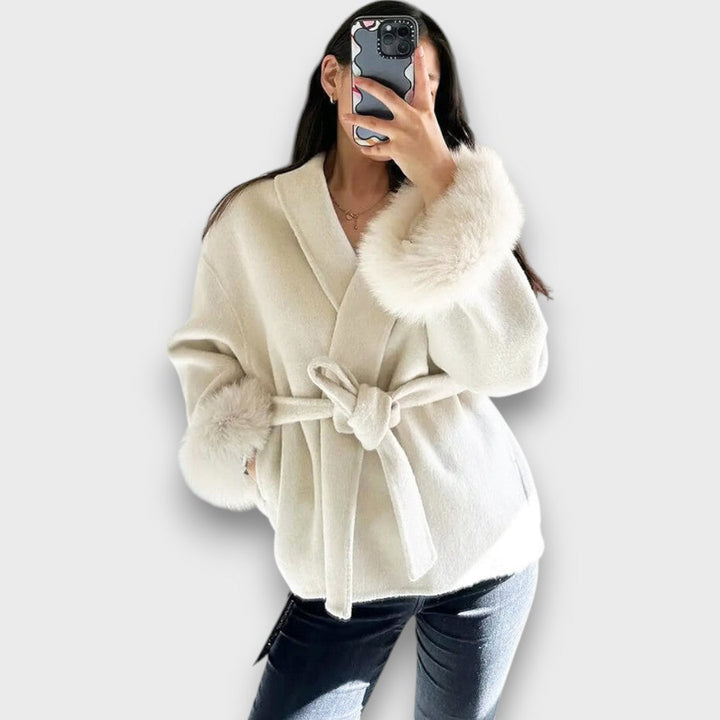 Gracelle – Cappotto con polsini in pelliccia